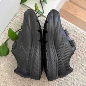 Brooks Addiction Walker V-Strap 2 Leather SNEAKERS Women 10 2E WIDE COMFORT